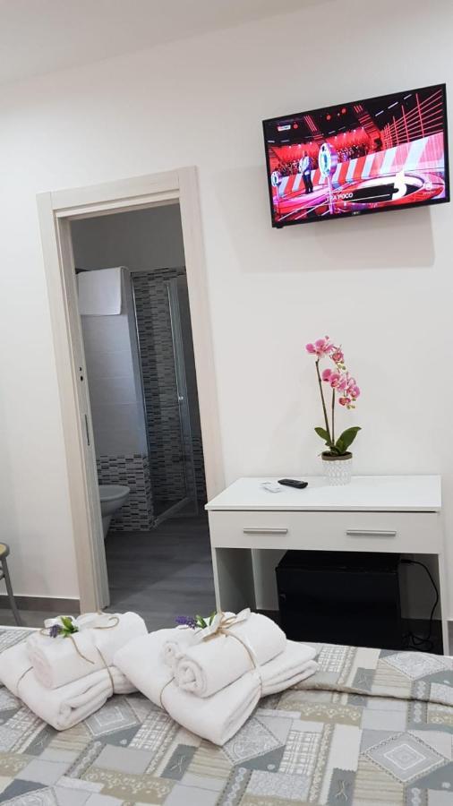 B&B A Casa Di Papi ลิซซาโน ภายนอก รูปภาพ