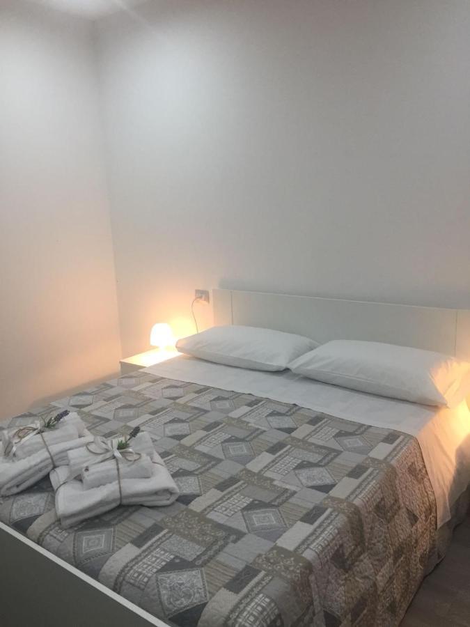 B&B A Casa Di Papi ลิซซาโน ภายนอก รูปภาพ