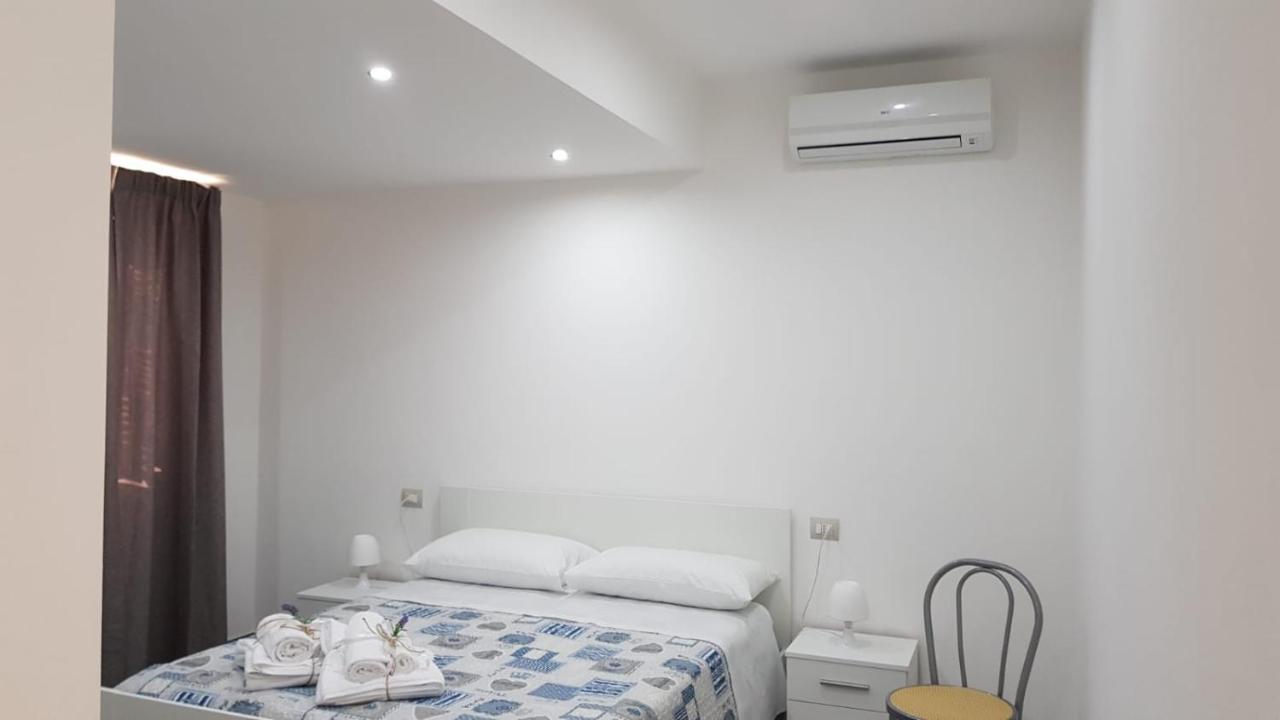 B&B A Casa Di Papi ลิซซาโน ภายนอก รูปภาพ